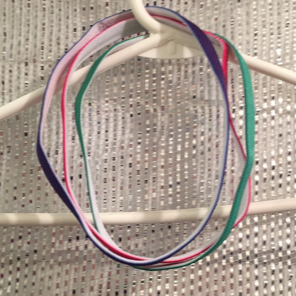 Nike Headbands - Picture 2 of 5